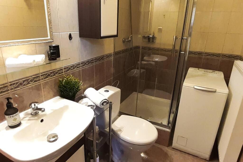 Rondo Onz Metro, Krochmalna 32A Street Varšava Exteriér fotografie